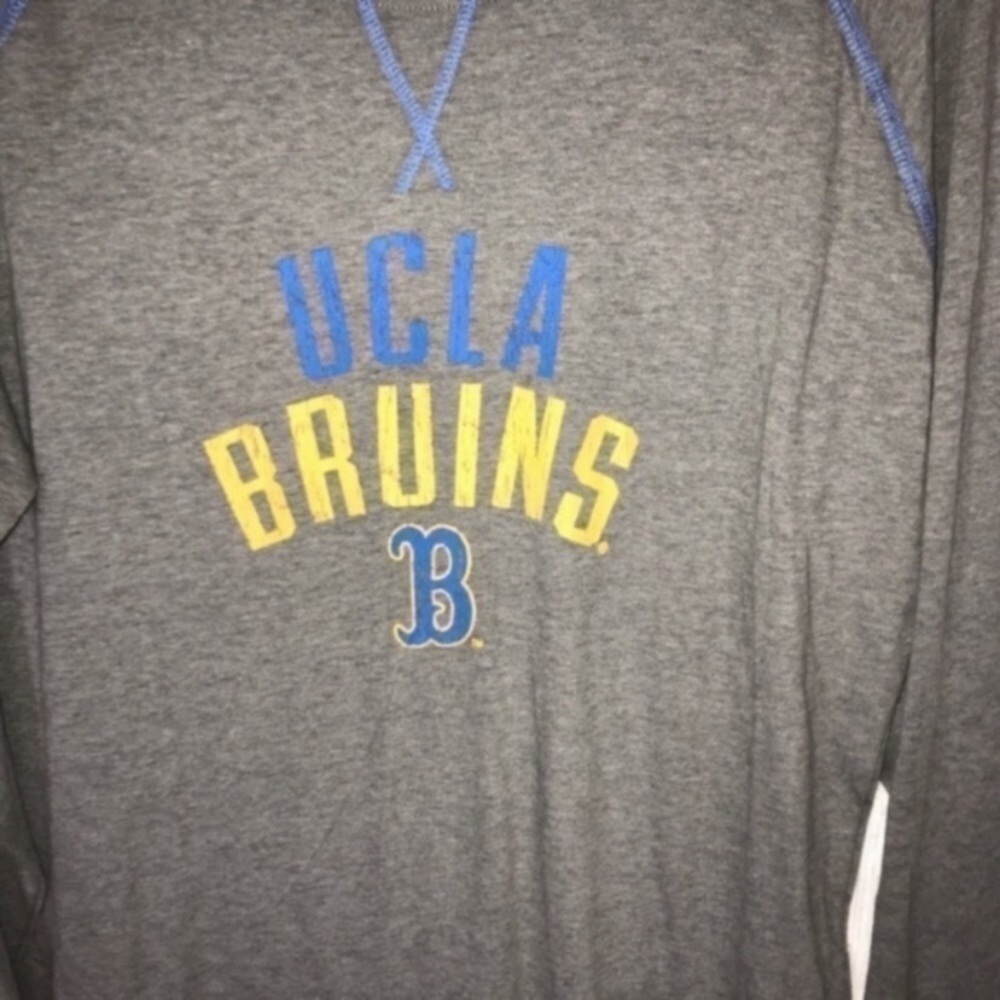 UCLA Bruins Boys Large Tee - Picture 2 of 4